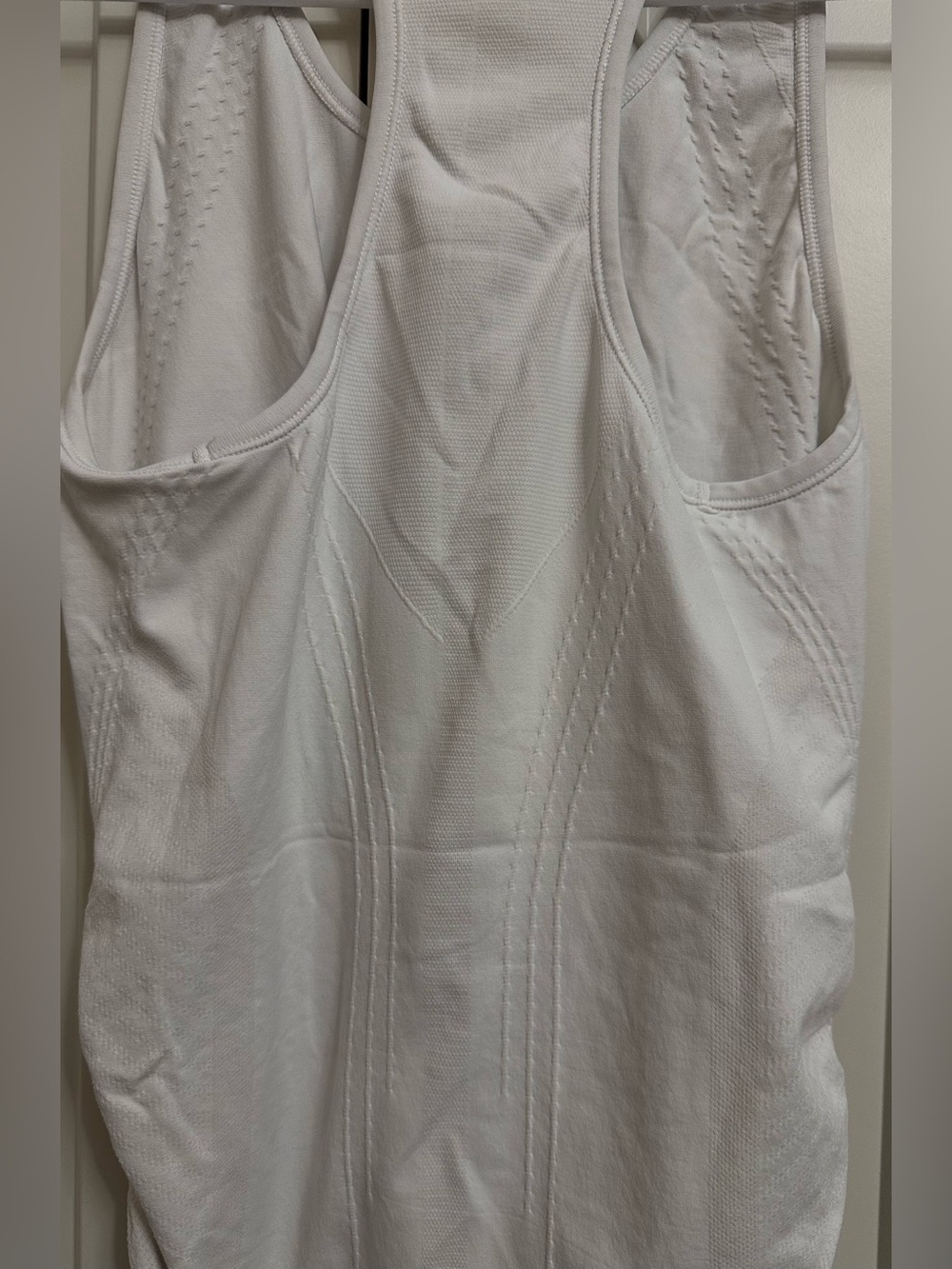 ATHLETA Renew Racerback Seamless Tank Top Small - Picture 4 of 13